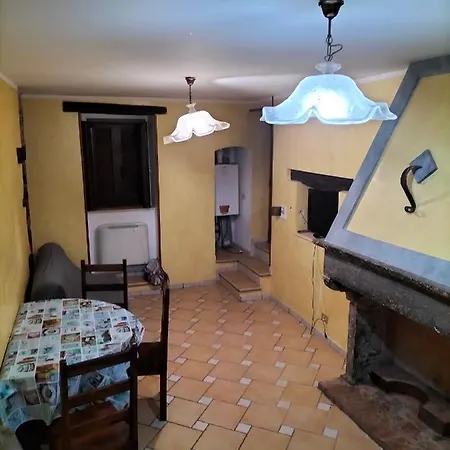 Casa Santa Maria Apartment Frosolone Exterior photo